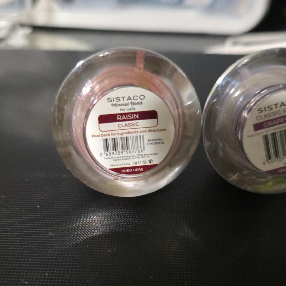 Sistaco Raisin Classic Mineral Bond Nail Powder